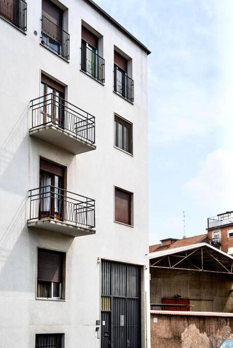 Dynamic Suite In Milano Eksteriør bilde
