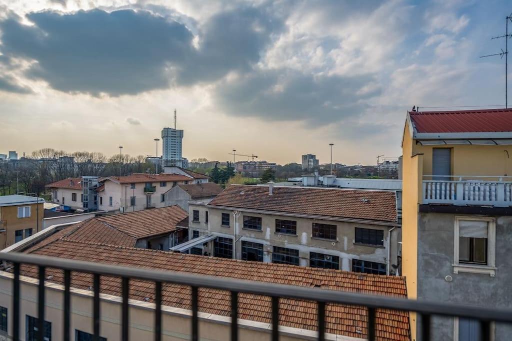 Dynamic Suite In Milano Eksteriør bilde